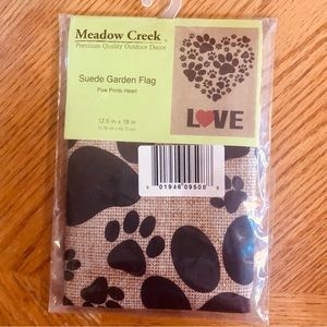 Meadow Creek Premium Quality Outdoor Brown and Black Paw Print Flag